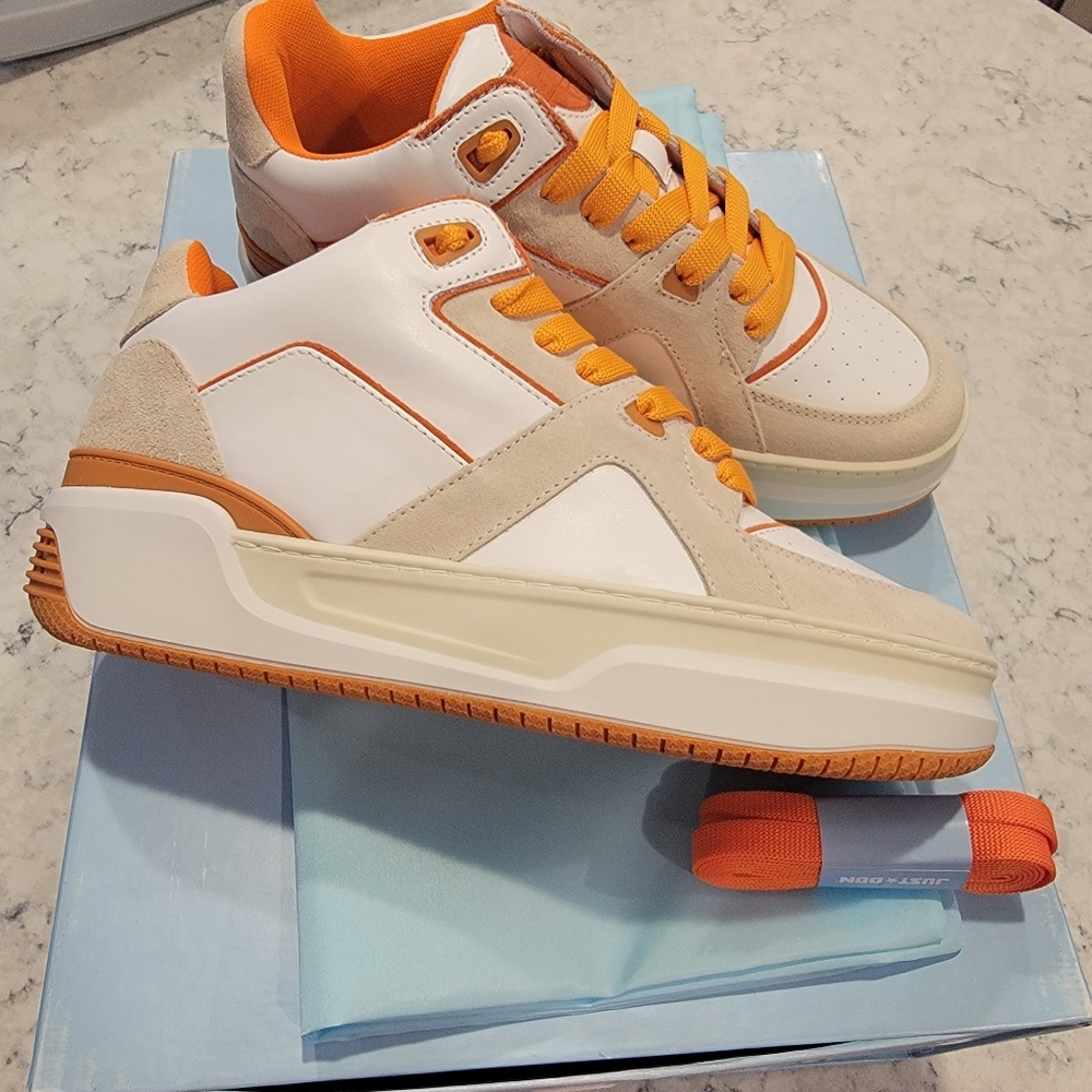 JUST DON Made in Italy Courtside Low Sneakers - Leather (For Men) EURO 39 NEW!